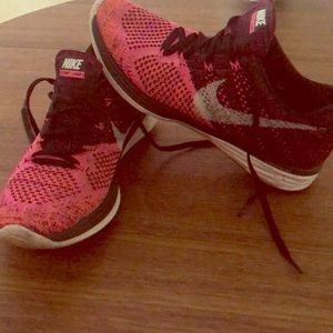 Nike flyknit lunar 3 Women’s shoe